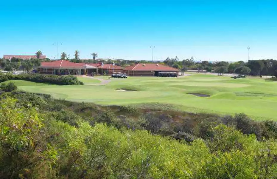 Secret Harbour Course