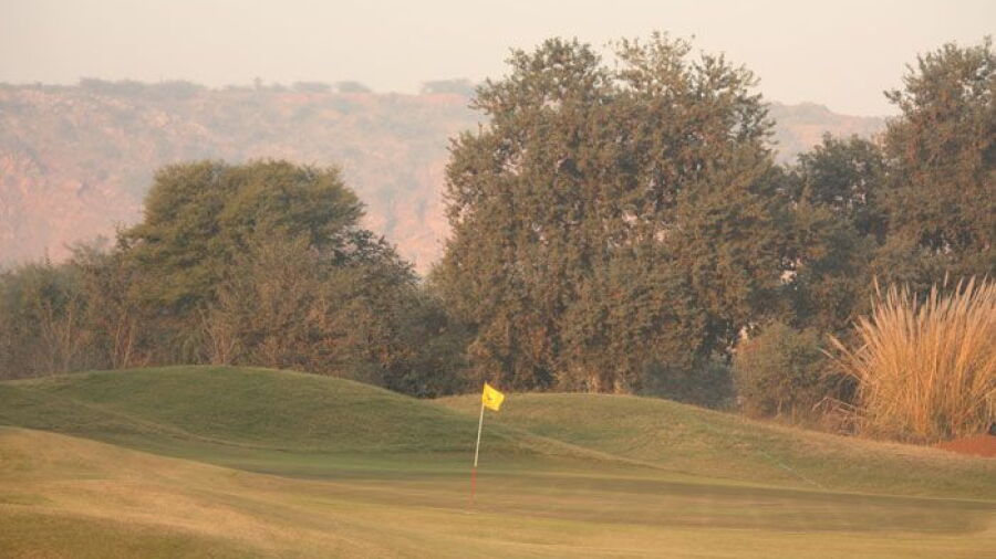 Golden Greens GC