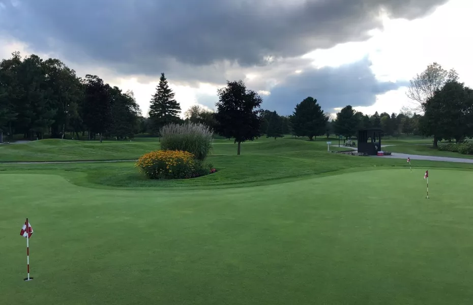 Mill Run GC: Practice area