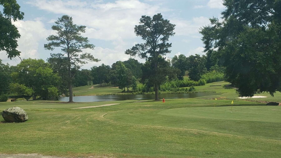 Lake Jonesco GC: Practice area
