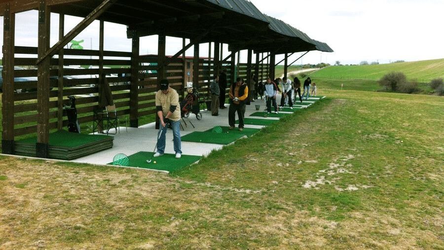 Club de Golf Valdenarra de Bercial: Driving range