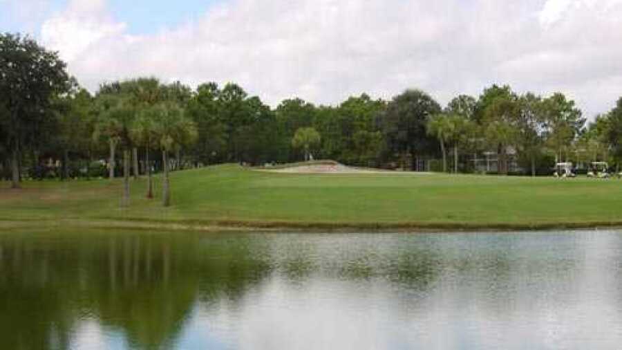 River Hills CC: #7