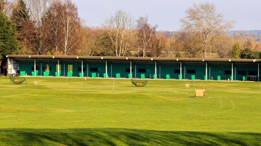 Marston Lakes GC: Driving range