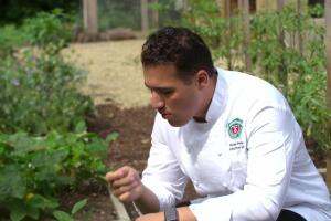 Chef Michael Ponzio