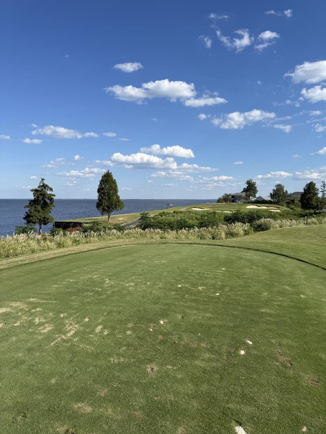 Hole 17 is beautiful! (Photo submitted by GoodTubeHere on 08/29/2025)
