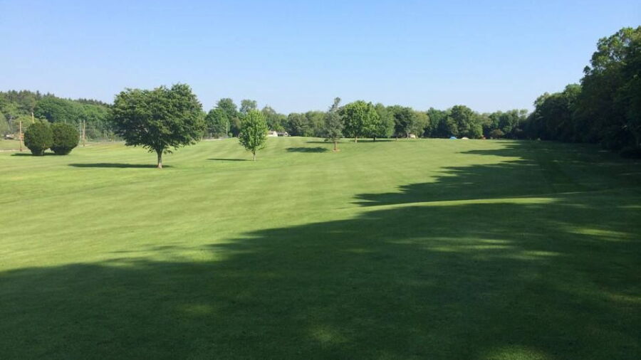 Sleeping Giant GC