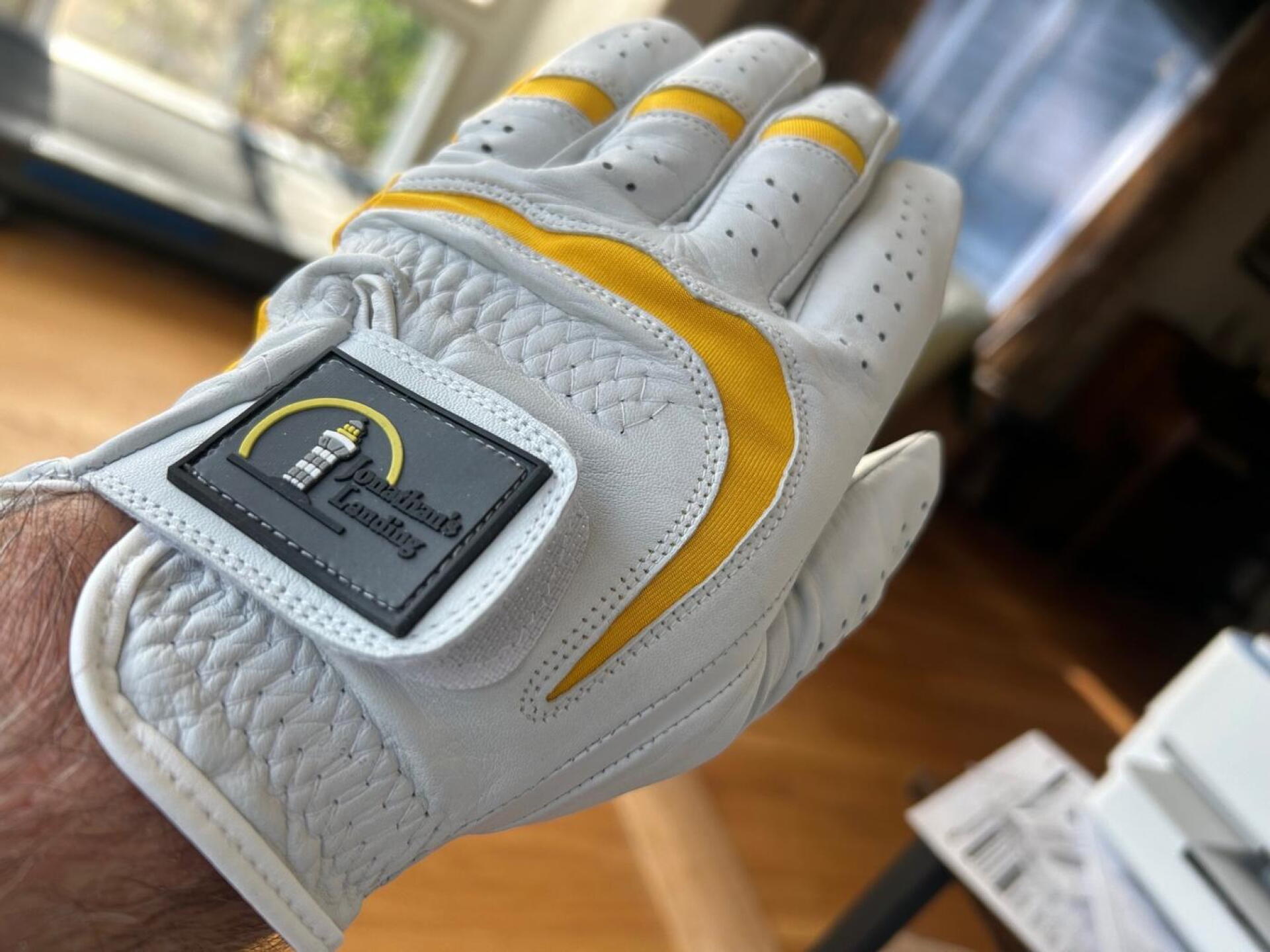 (Photo submitted by CustomGloves on 03/20/2025)