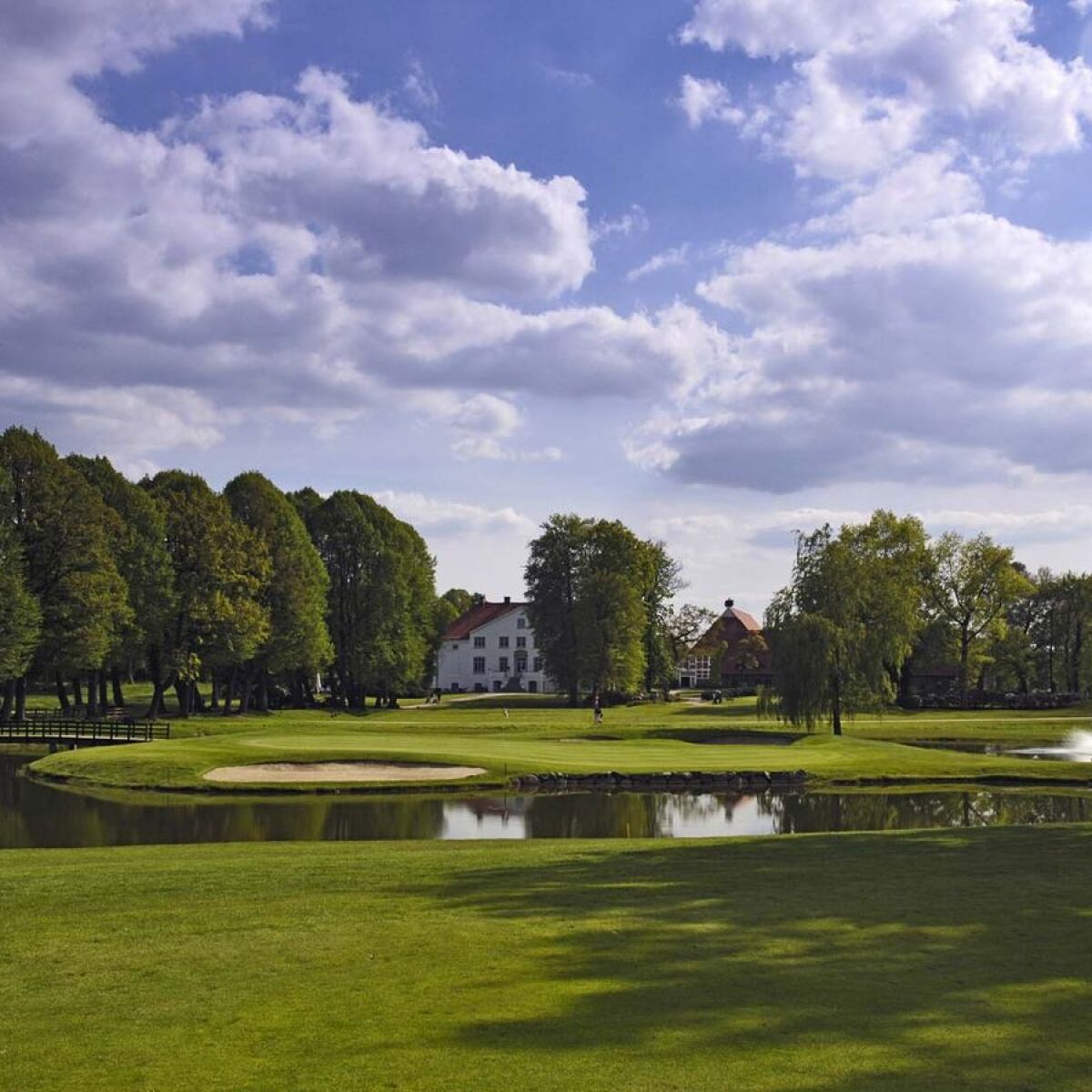 Gut Kaden Golf & Country Club B Course in Alveslohe, Schleswig