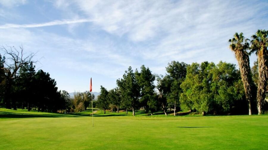 Jurupa Hills CC: #10