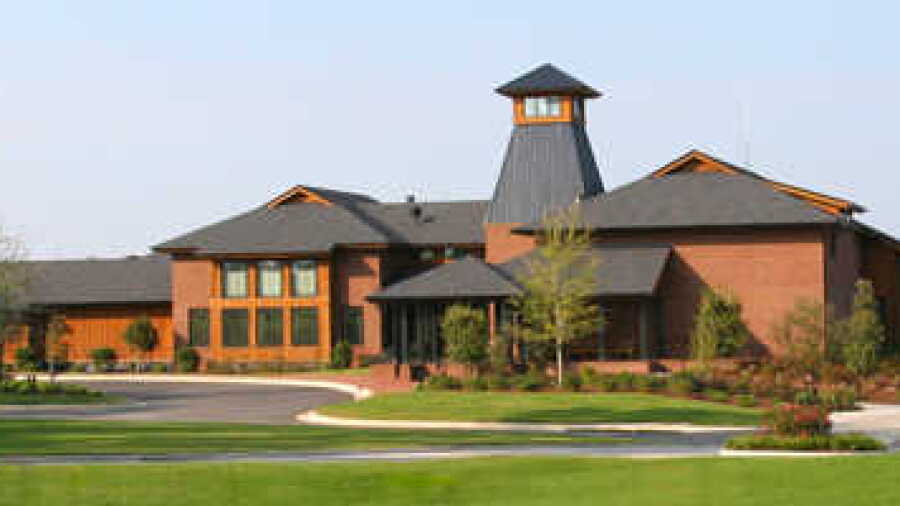 Kinderlou Forest GC: Clubhouse