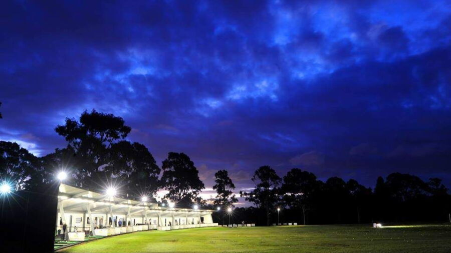 Yarra Bend GC: Driving range