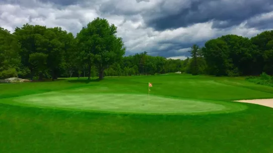 Breakfast Hill GC: #9