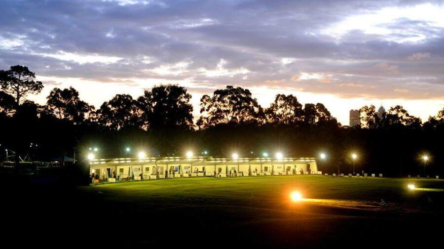 Yarra Bend GC: Driving range