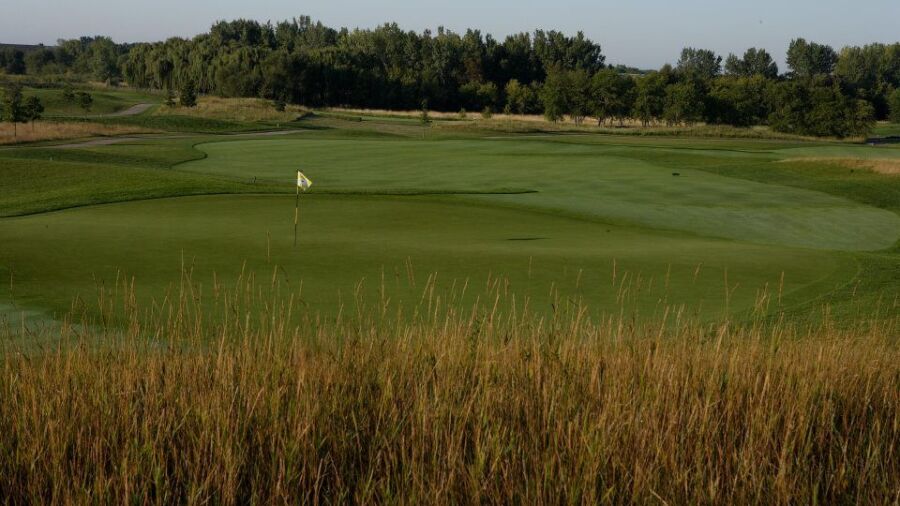 Randall Oaks GC: #7