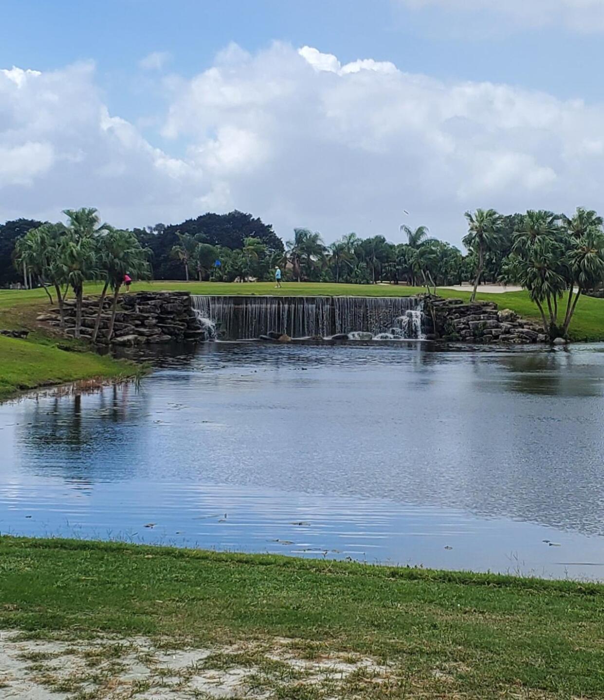 Par 3 (Photo submitted by u314159930591 on 03/09/2022)