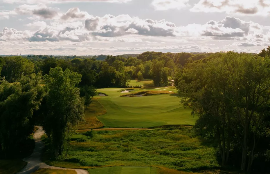 The Club at Lac La Belle