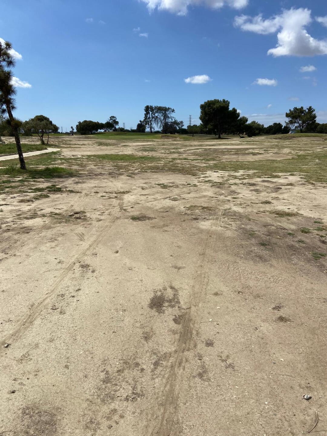 1st hole fairway (Photo submitted by shthomp on 04/27/2021)
