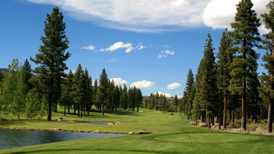 Montreux Golf and Country Club - hole 8