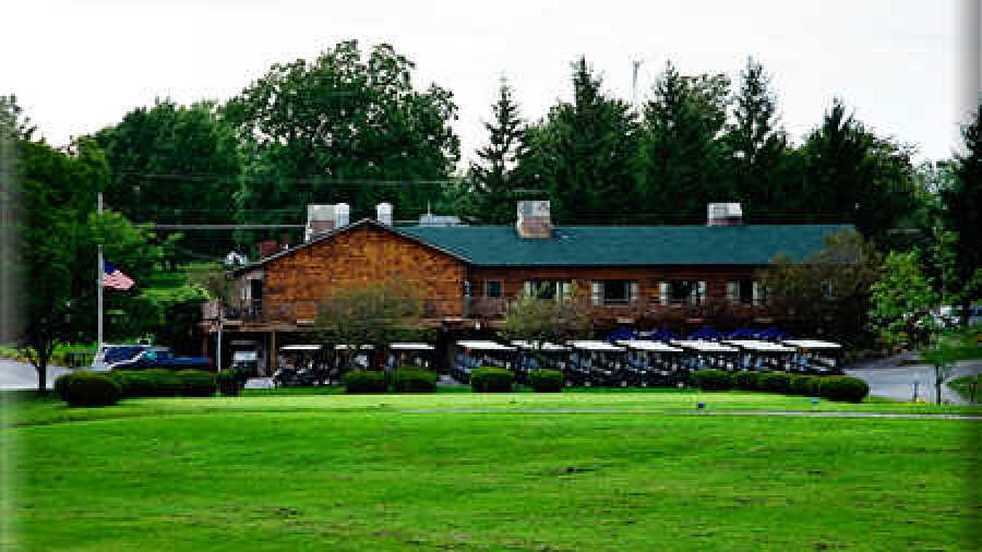 Batavia CC: Clubhouse