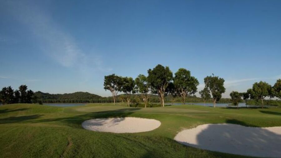 Raffles CC - Lake