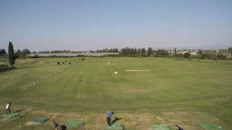 Ercole Cellino GC: Driving range