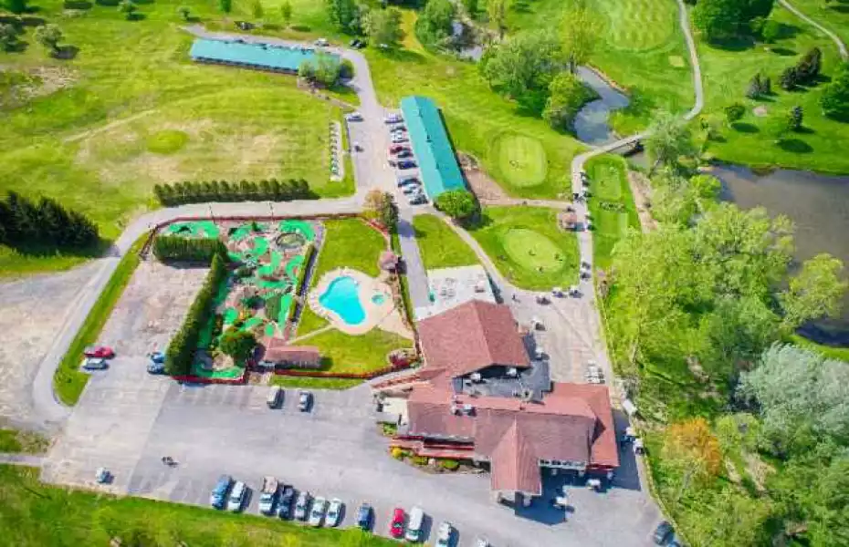 Byrncliff Golf Resort & Banquets