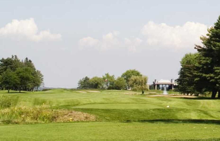 Summerlea Golf and Country Club Cascades in Vaudreuil Dorion, Quebec