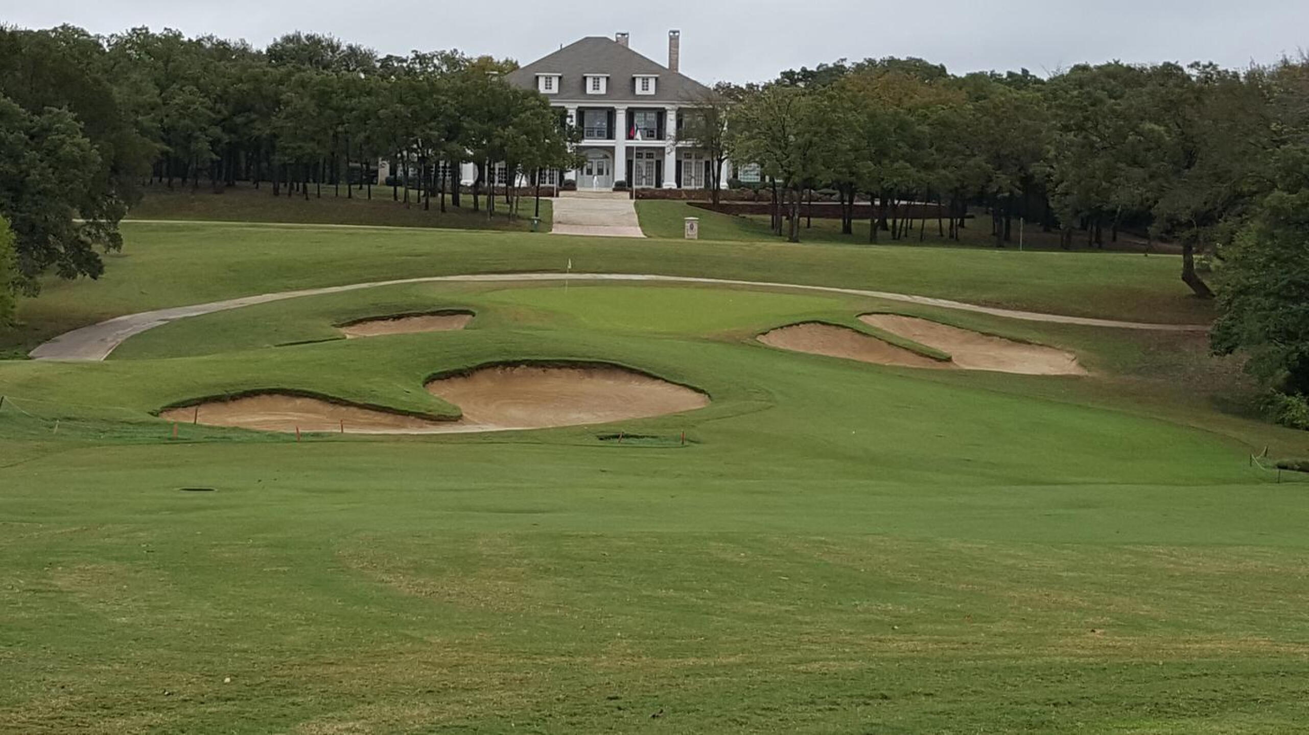 Hole played tough with wind but 5 iron hole high (Photo submitted by TXaggieGolfer on 11/03/2016)