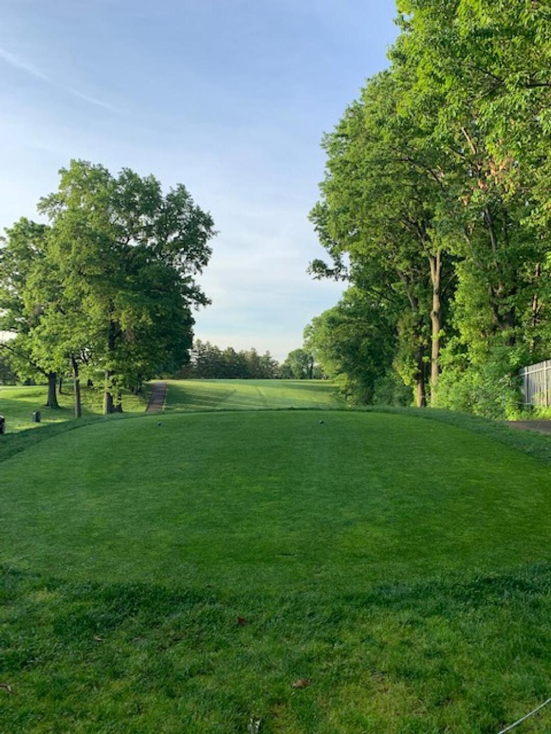 Well-kept fairways and rough. (Photo submitted by John5420629 on 06/13/2022)