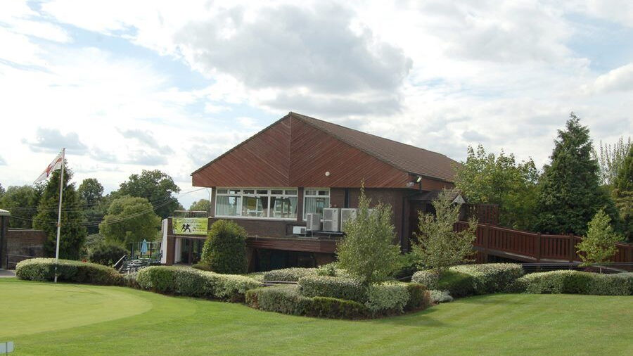 Bushey GCC: Clubhouse