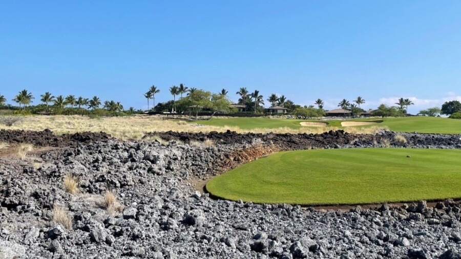 Ke’Olu Course at Hualalai - black rock 