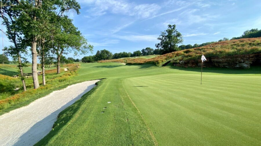 Shangri-La Resort - The Battlefield Par-3: #12