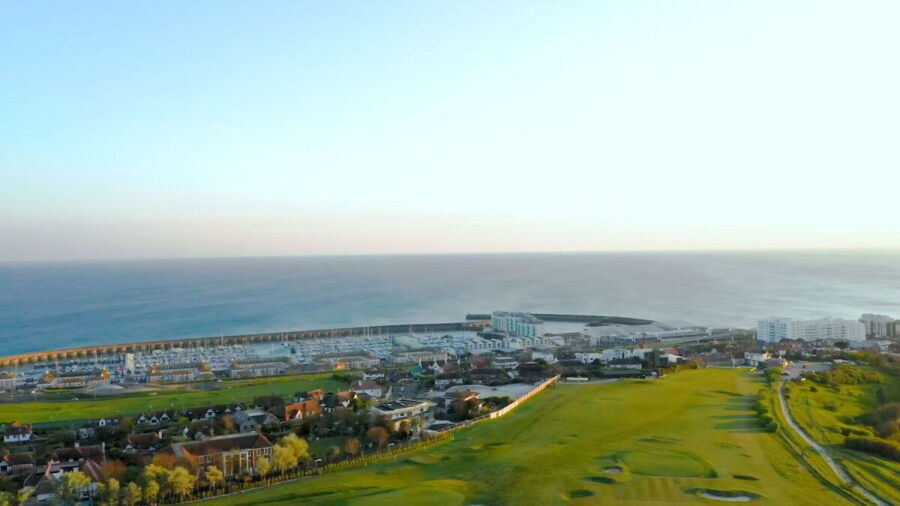 East Brighton GC: Aerial