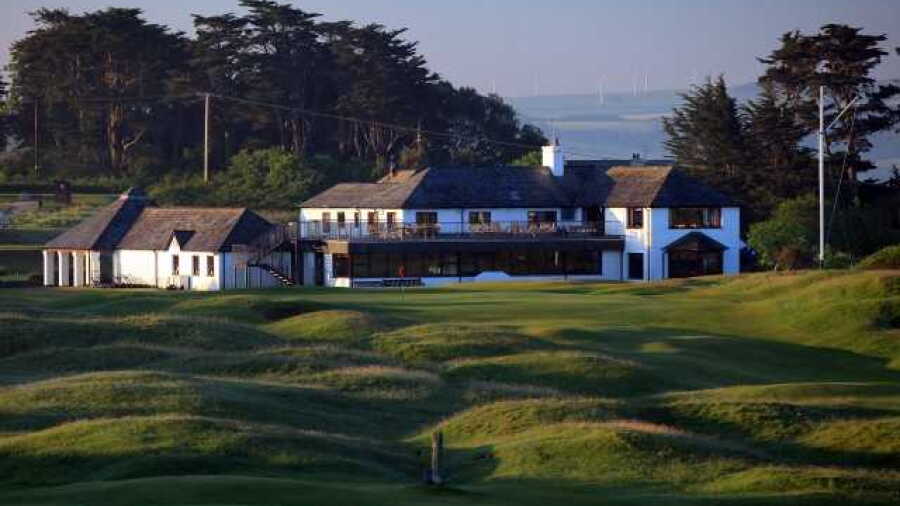 St. Enodoc GC: Clubhouse