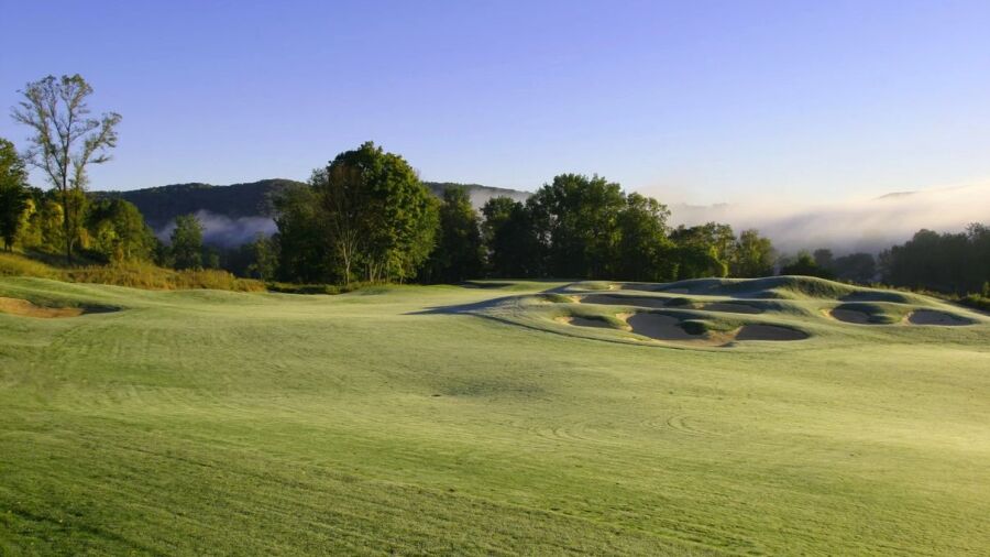 Club at River Oaks