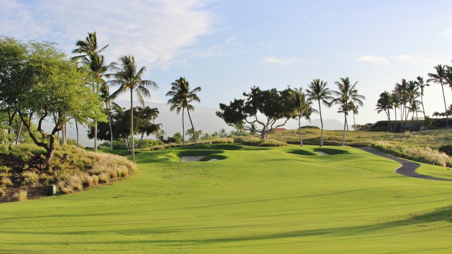 Mauna Kea Golf Course - hole 1