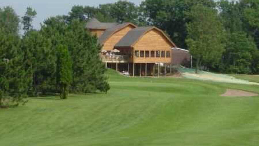 Butternut Hills GC: Clubhouse