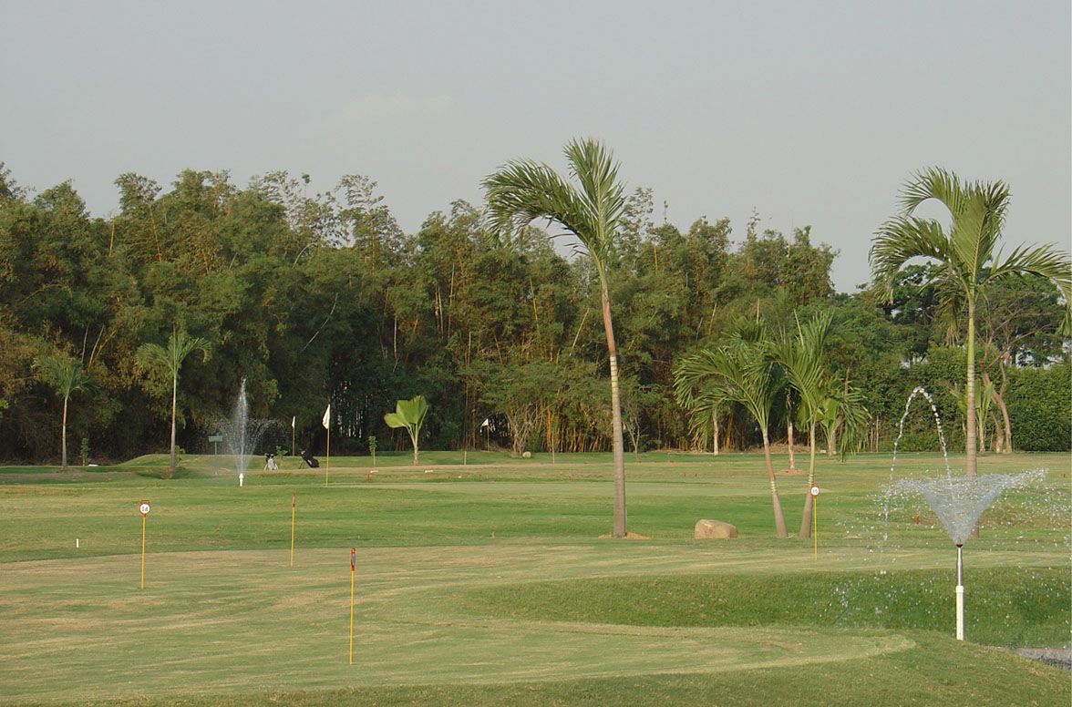 Pumpkin & Golf Club