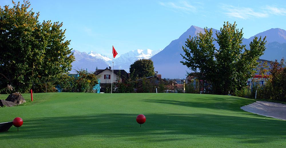18 Hole Putting Course