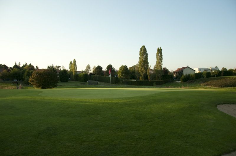 The Etangs Course