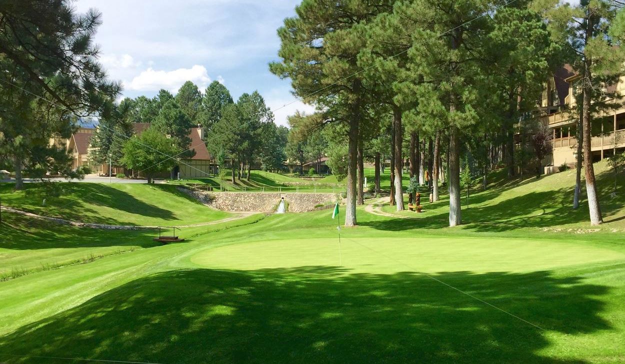 Innsbrook Village Country Club