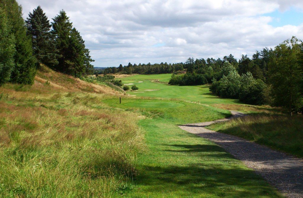 18 Hole Course