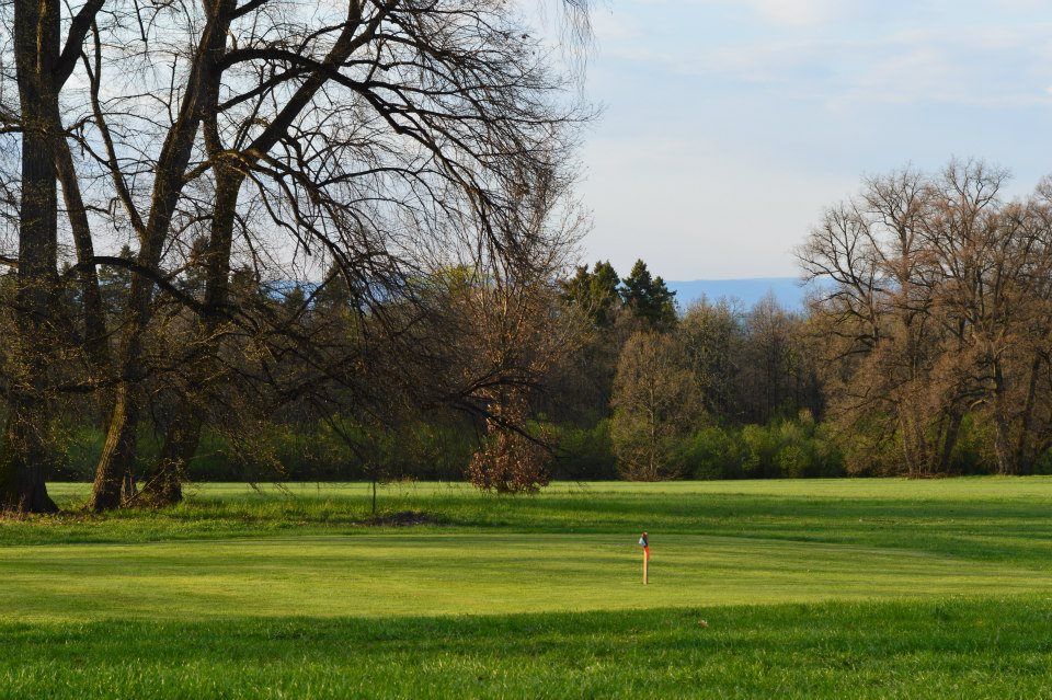 Krasny Dvur Golf & Country Club