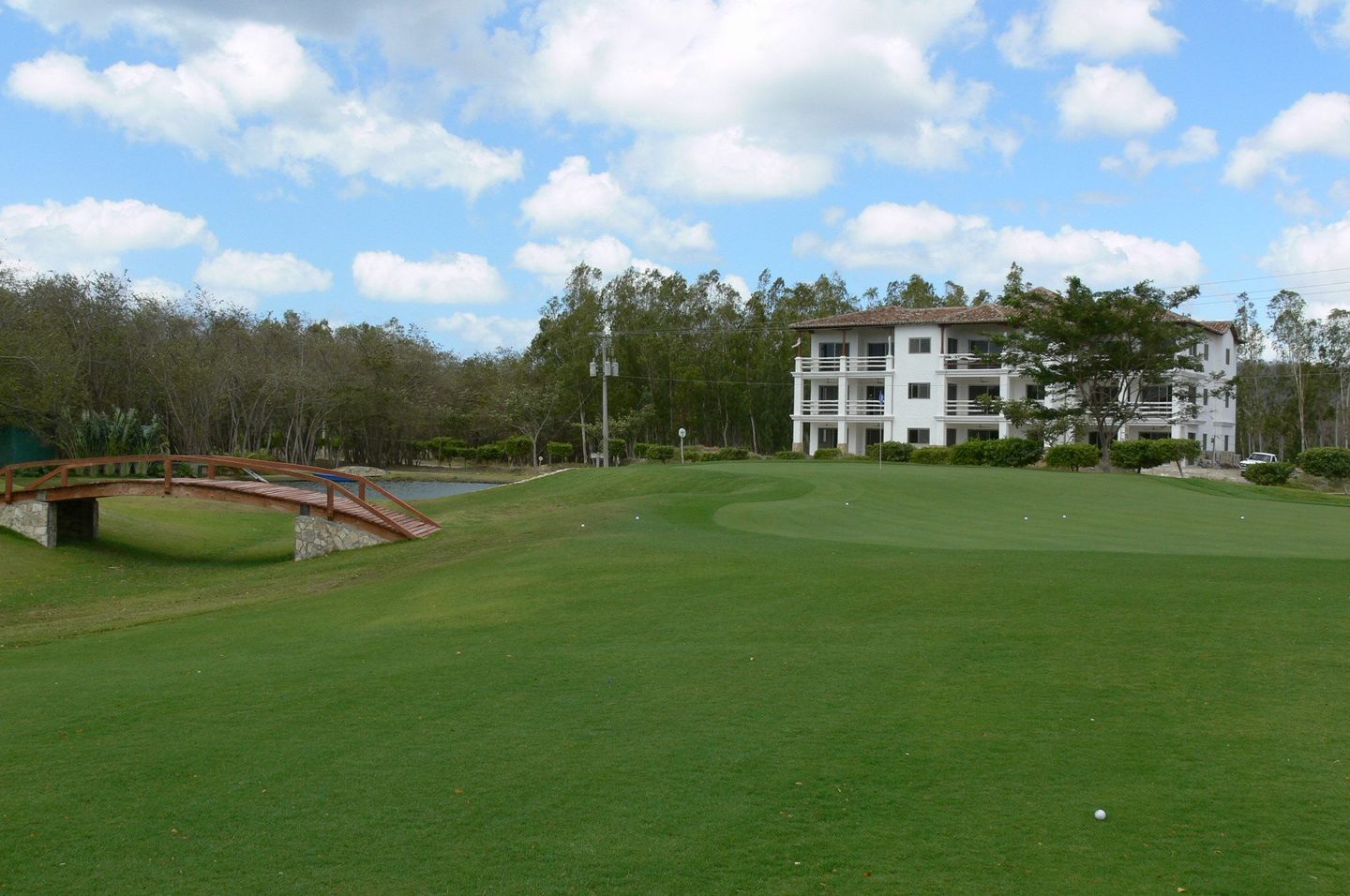 Hacienda Iguana Golf & Beach Club