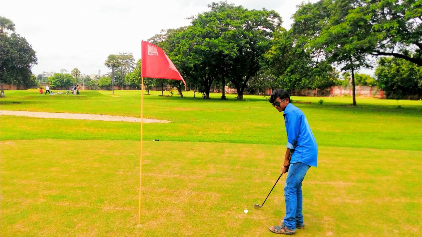 Godavari Oil & Natural Gas Corporation Golf Club