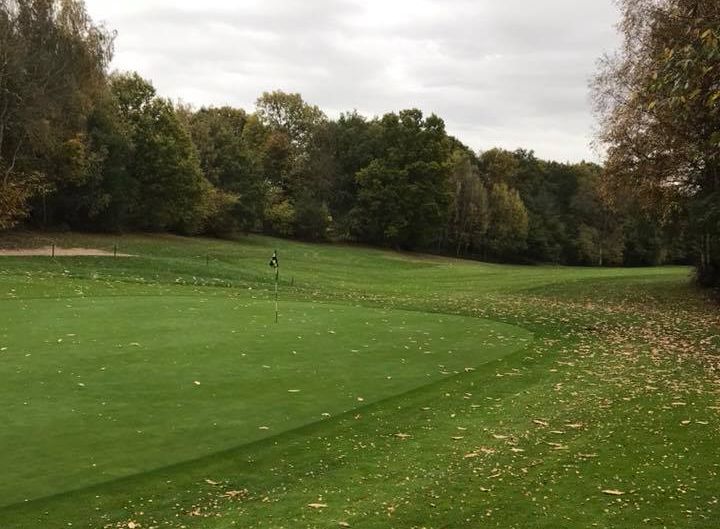 Par-3 Course