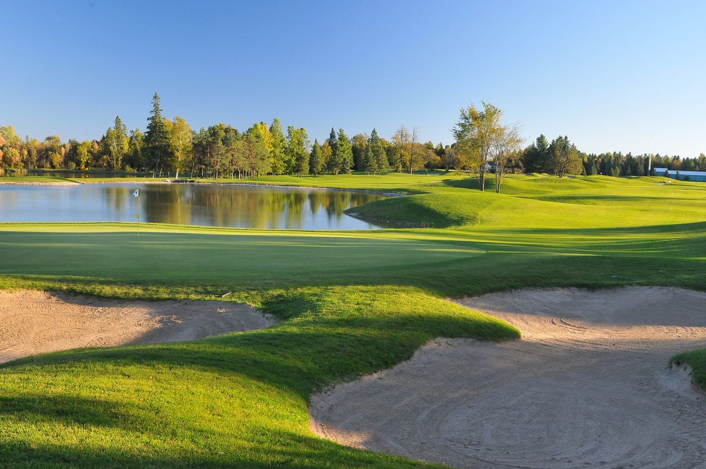 Canadian Golf and Country Club