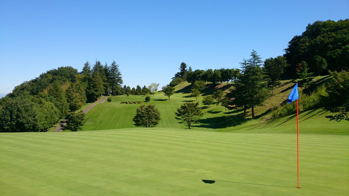 Mei Lake Hills Country Club