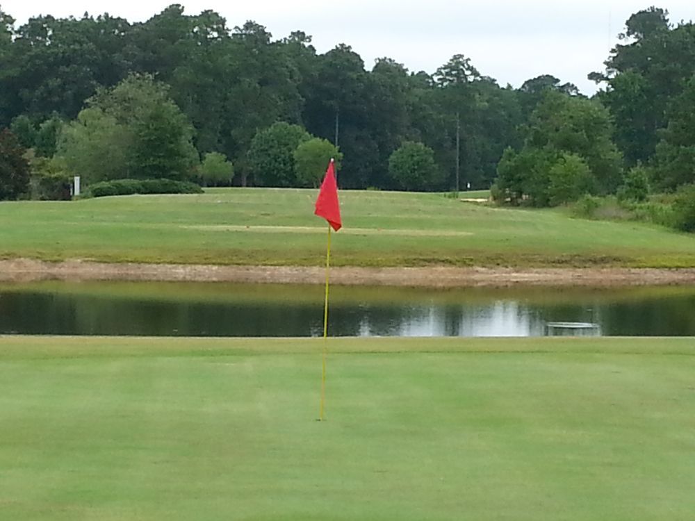 Traces Golf Club, The