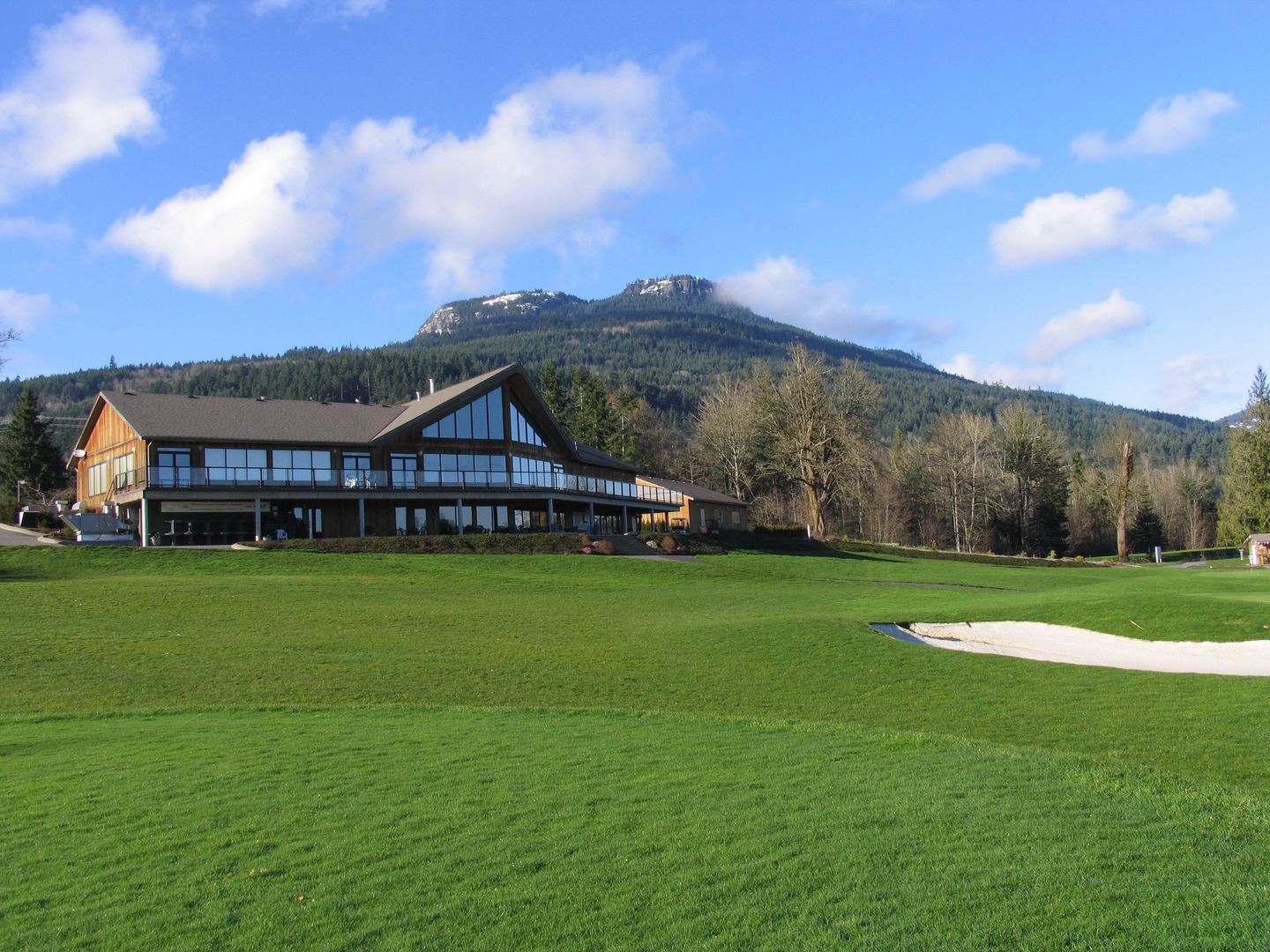 Duncan Meadows Golf and Country Club